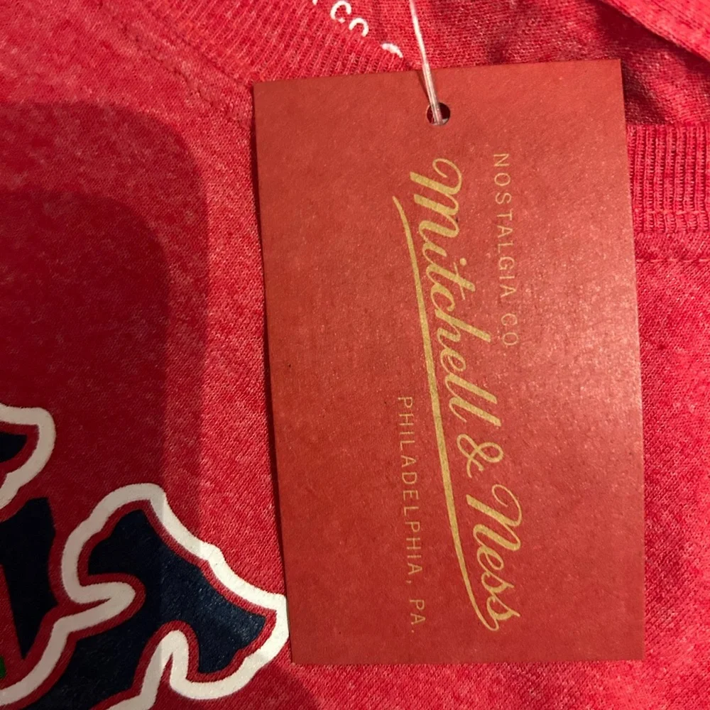 Mitchell & Ness Red Boston Graphic Tee - Picture 4 of 5